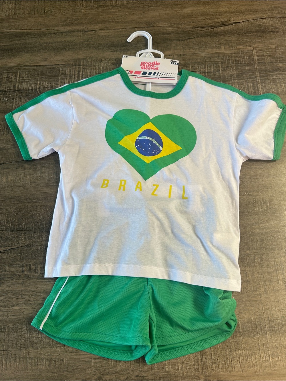 Brazil Heart Flag Short Sleeve Tee & Shorts Set - White/Green